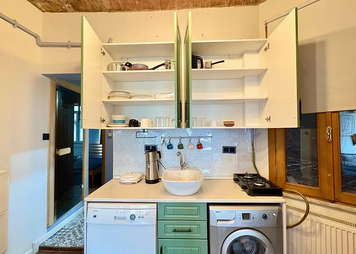 Stylish 3 Bedroom With Sauna Close To Galataport Taksim Apartment Istanbul